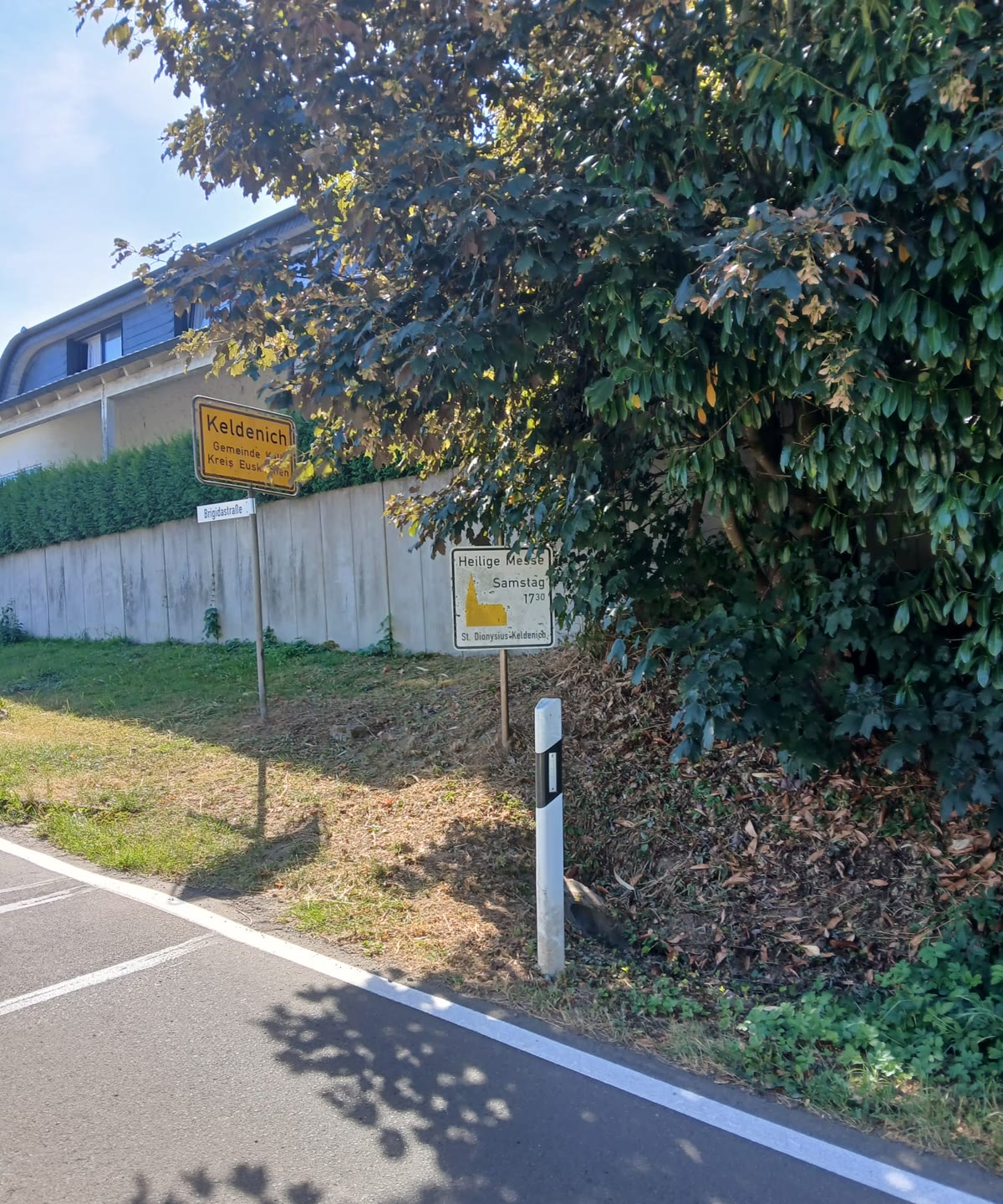 Ortsschild Keldenich, Gemeinde Kall, Kreis Euskirchen – Astarix Rohrreinigung im Einsatzgebiet
